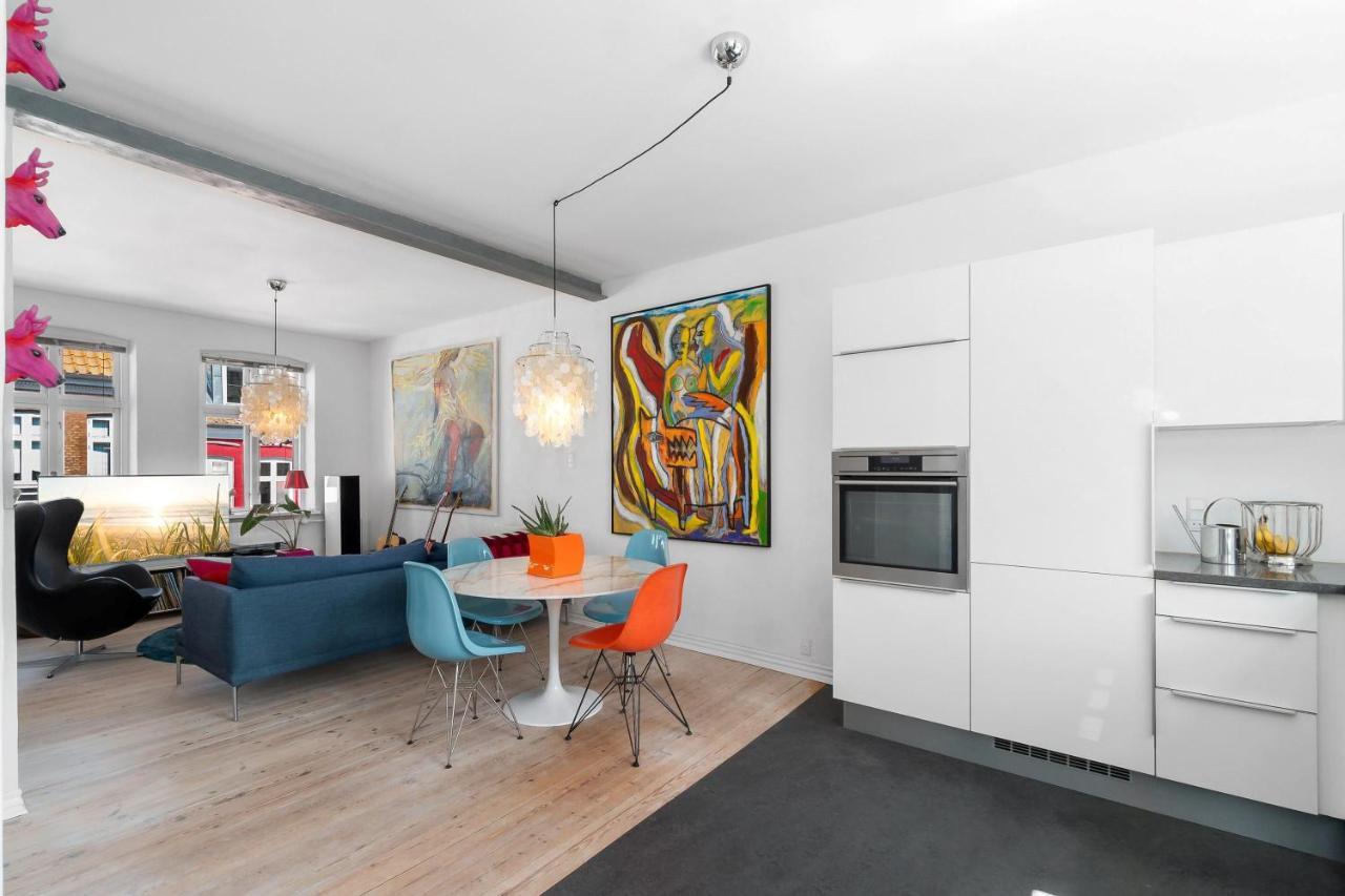 Beautiful Private Apartment, With Garden, Roof Terraze, 150 Square M, 2 Floors, 2 Bedrooms And An Extra Bed In The Livingroom Aarhus Exterior photo