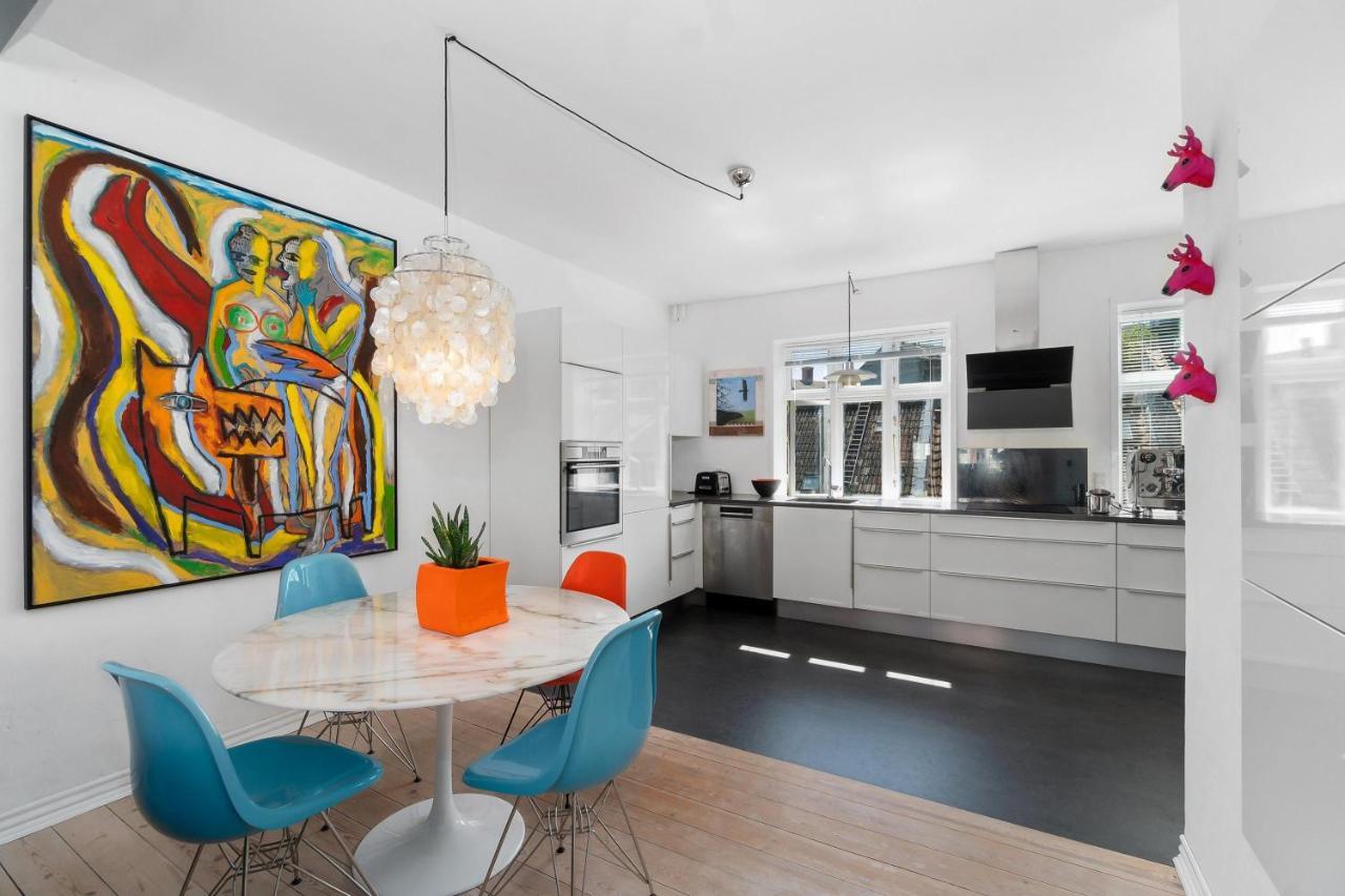Beautiful Private Apartment, With Garden, Roof Terraze, 150 Square M, 2 Floors, 2 Bedrooms And An Extra Bed In The Livingroom Aarhus Exterior photo