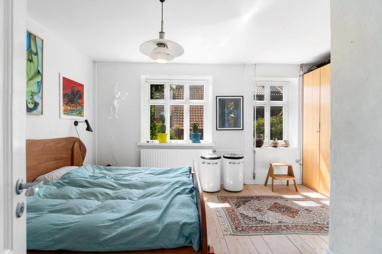 Beautiful Private Apartment, With Garden, Roof Terraze, 150 Square M, 2 Floors, 2 Bedrooms And An Extra Bed In The Livingroom Aarhus Exterior photo